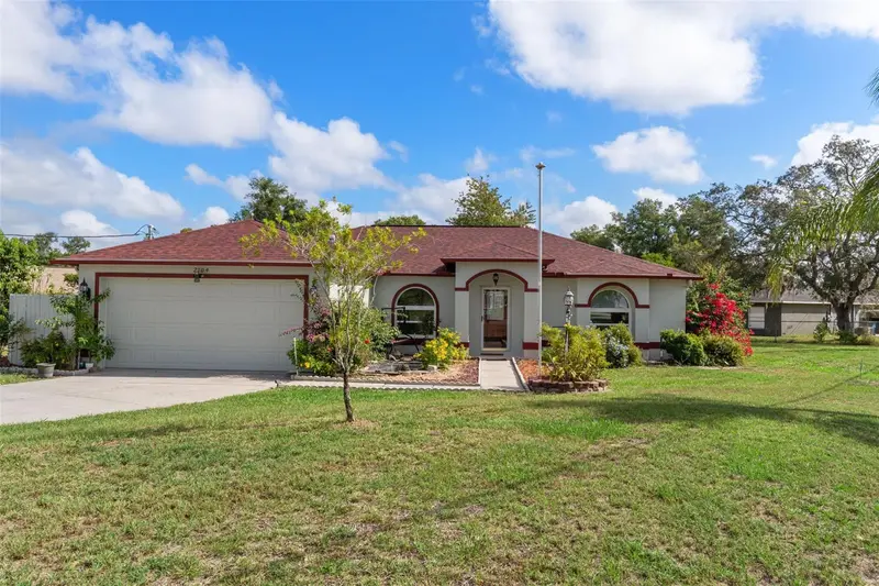 2104 Linwood Ave, FL