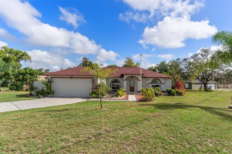 2104 Linwood Ave, FL