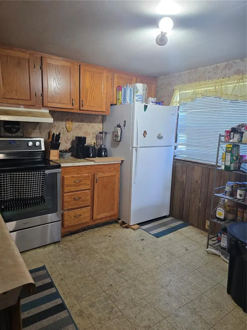 513 Smith Rd, FL