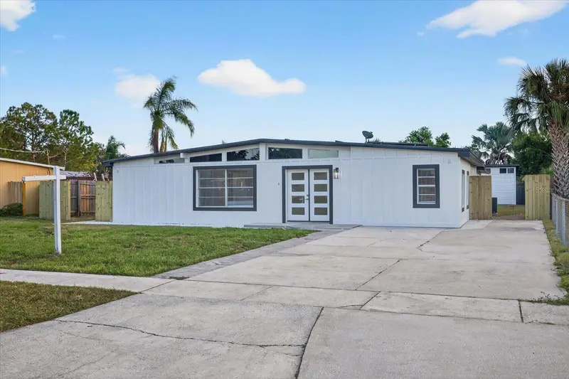 4308 W Iowa Ave, FL