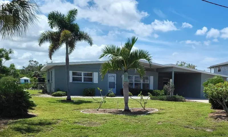 828 Blue Heron Blvd, FL