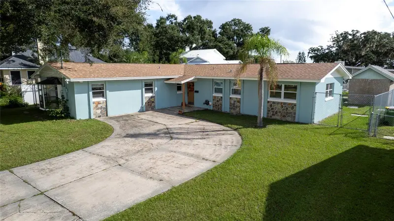 6421 Stockbridge Ave, FL