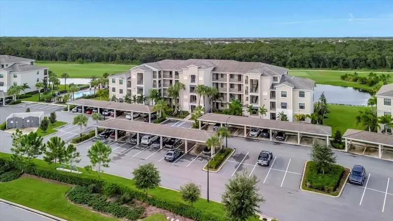 17724 Gawthrop Dr #208, FL