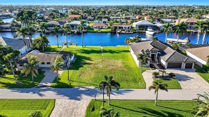 126 Sw 50th St, FL