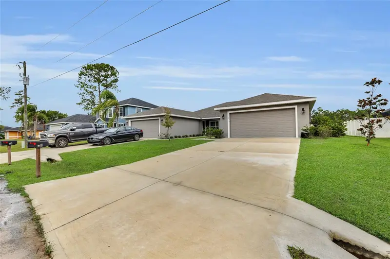 13 Llovera Place, FL