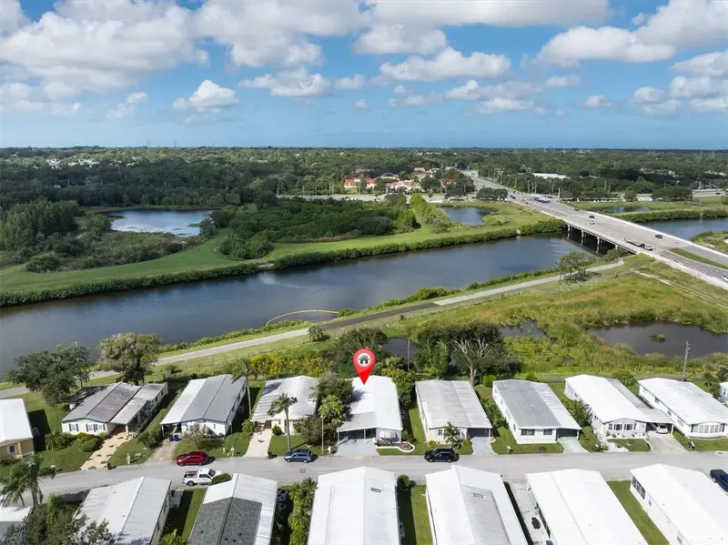 347 Canal Way, FL