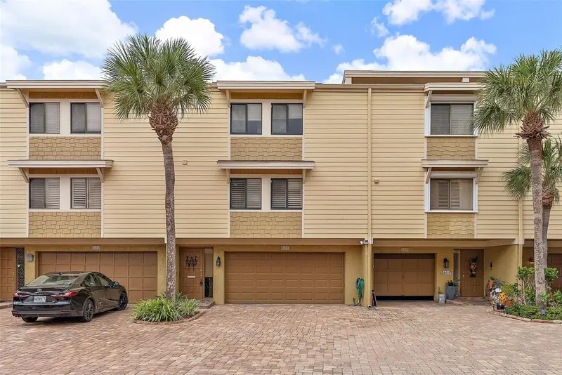 551 Sandy Hook Rd, FL