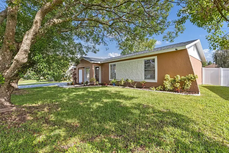 819 Nelson Dr, FL