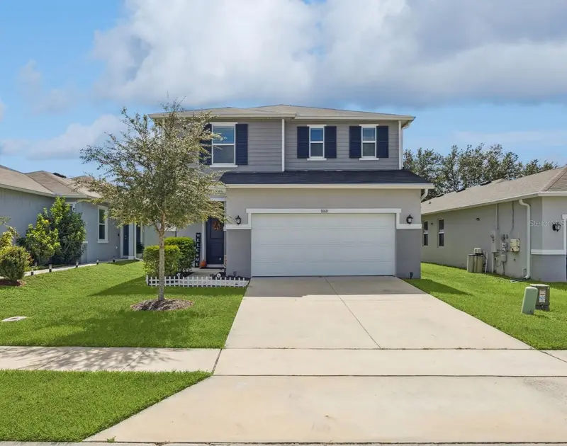 1068 Papaya Cir, FL