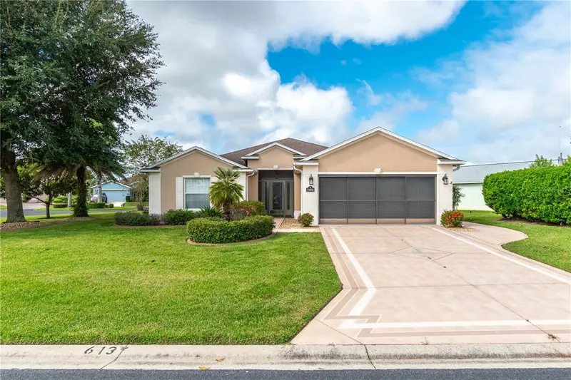 15692 Sw 11th Court Rd, FL