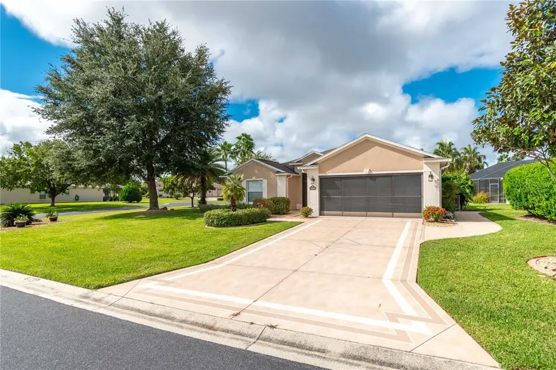 15692 Sw 11th Court Rd, FL