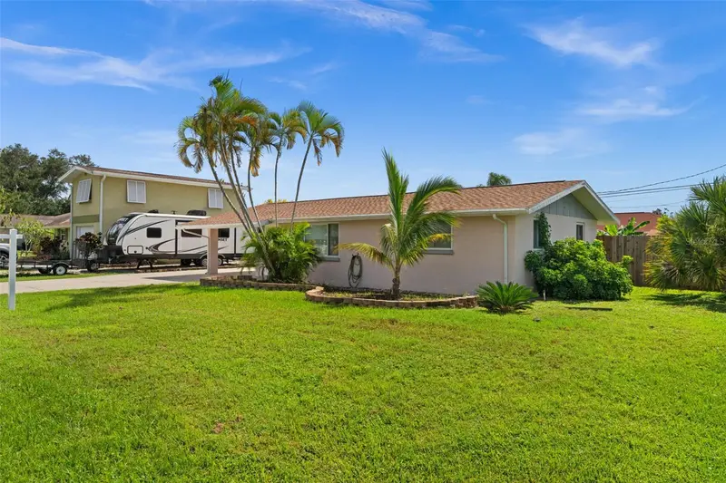 219 Coral Rd, FL