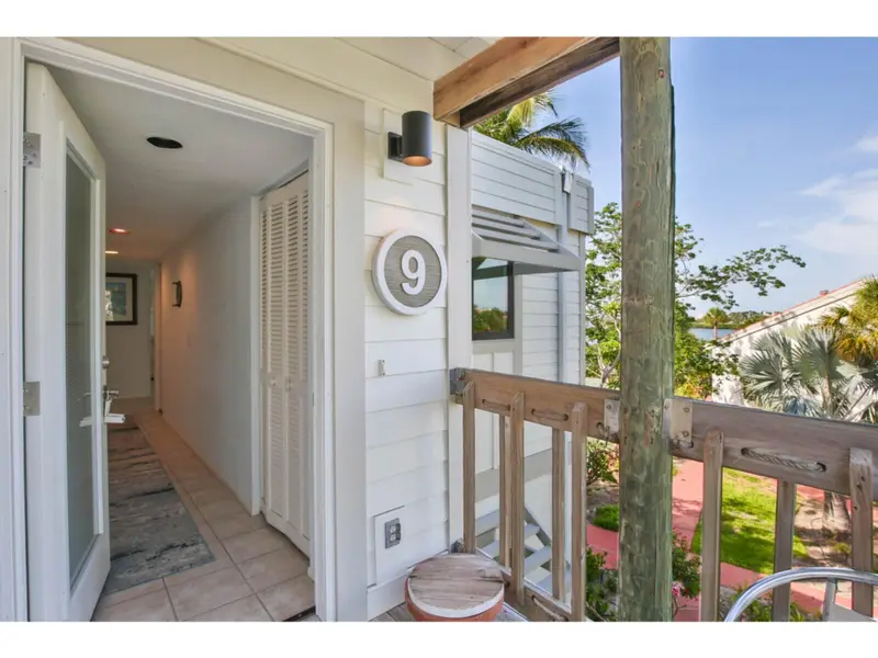 3440 Gulf Of Mexico Dr #9, FL