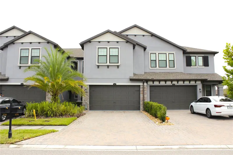 4596 Almada Ln, FL