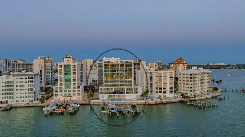 280 Golden Gate Pt #600, FL
