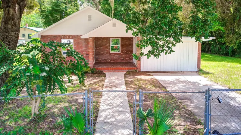 616 Powell St, FL