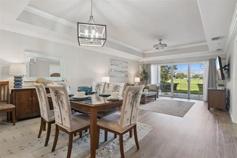 1100 Sunset View Cir #102, FL