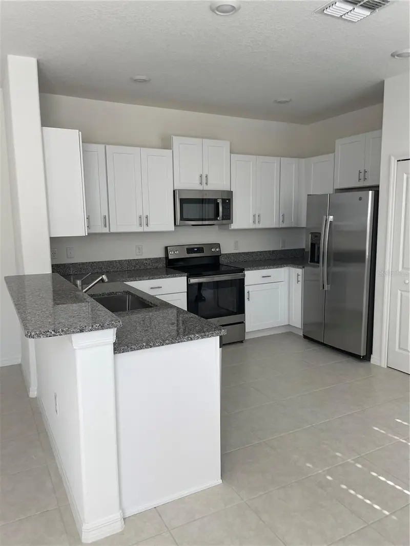 32077 Powderpuff Mimosa, FL