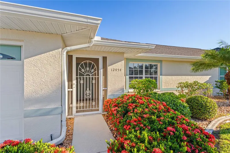 12454 Sw Kingsway Cir #202, FL