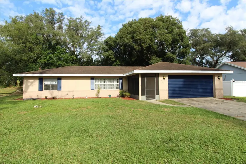932 N Fairbairn Dr, FL