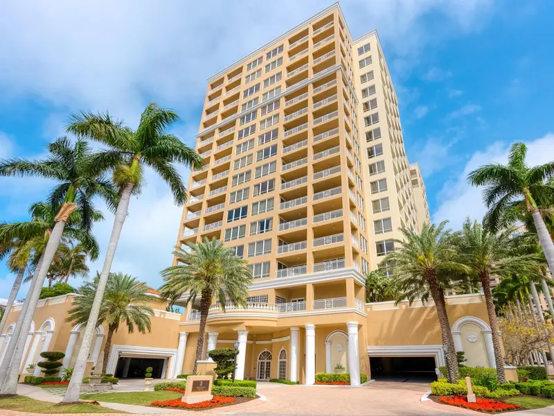 35 Watergate Dr #906, FL