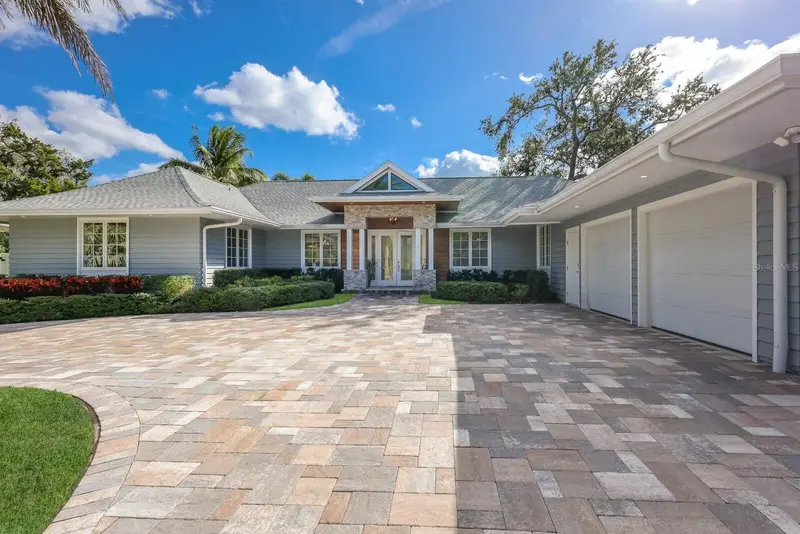 1253 N Basin Ln, FL