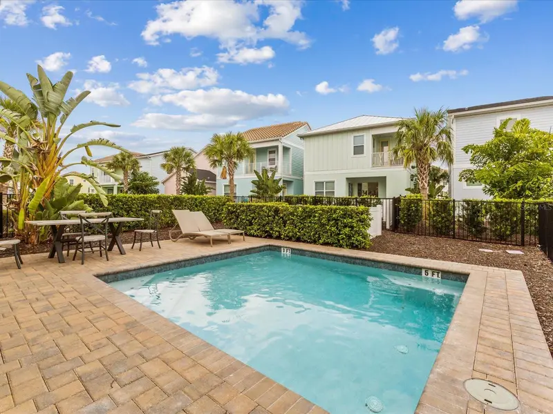 8092 Knee Deep Rd, FL