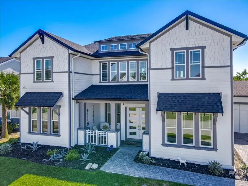 38 Watchtower Dr, FL