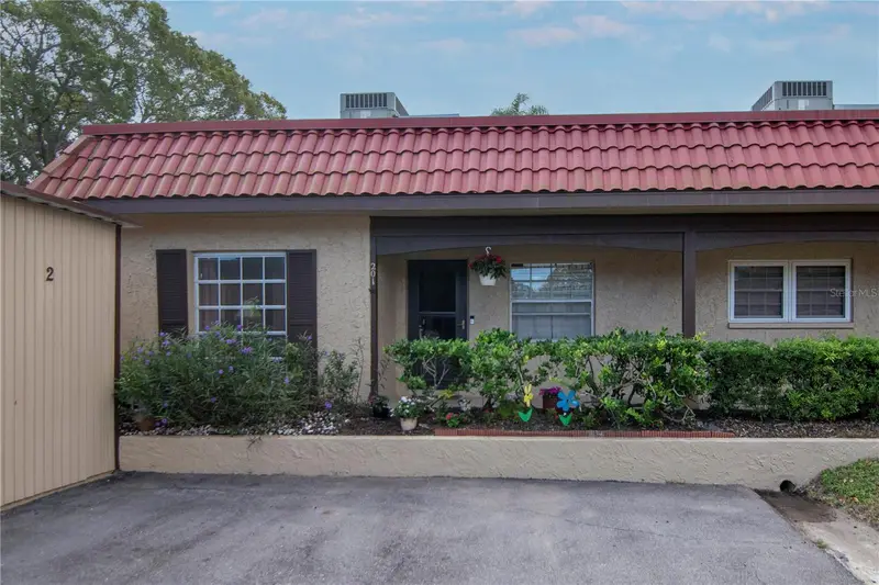 601 N Hercules Ave #201, FL