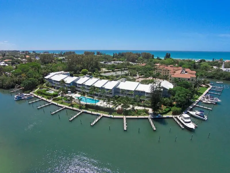 615 Dream Island Place, FL