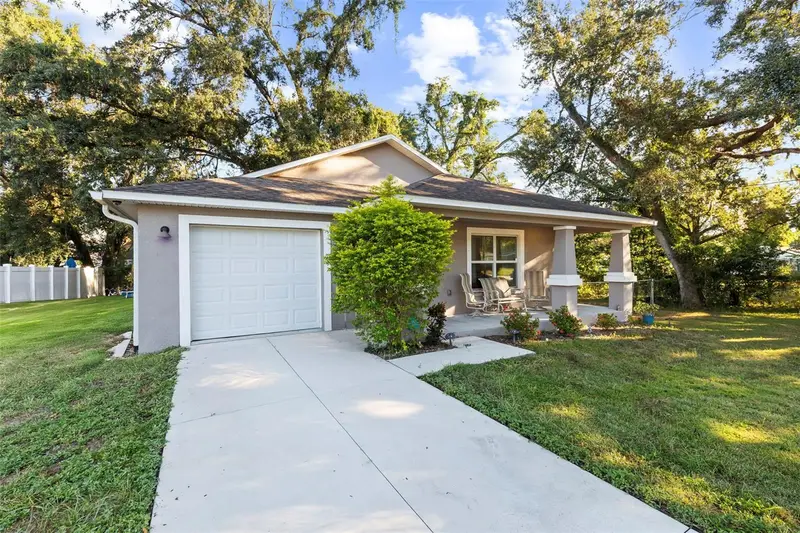 4216 E Yukon St, FL