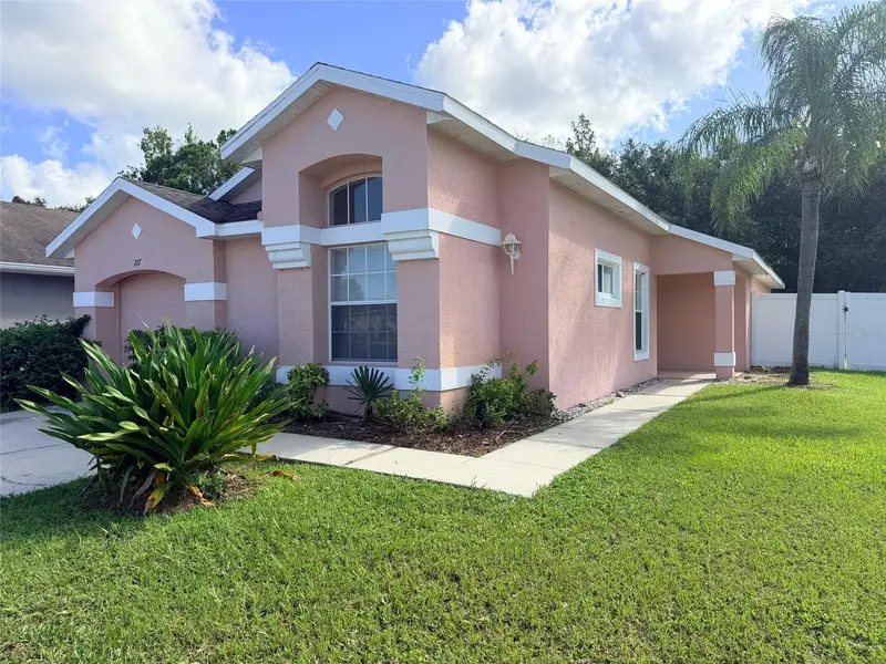 217 Coralwood Ct, FL