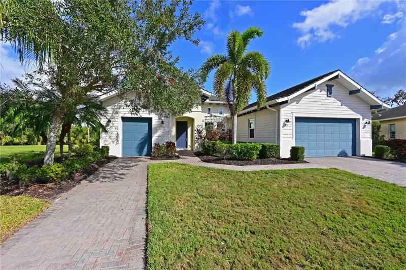 931 Mangrove Edge Ct, FL