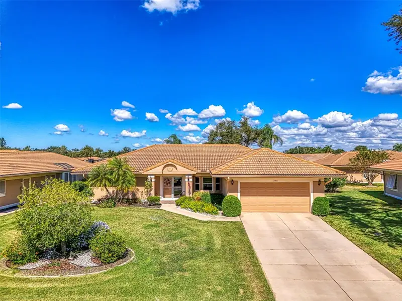 3168 E Village Dr, FL