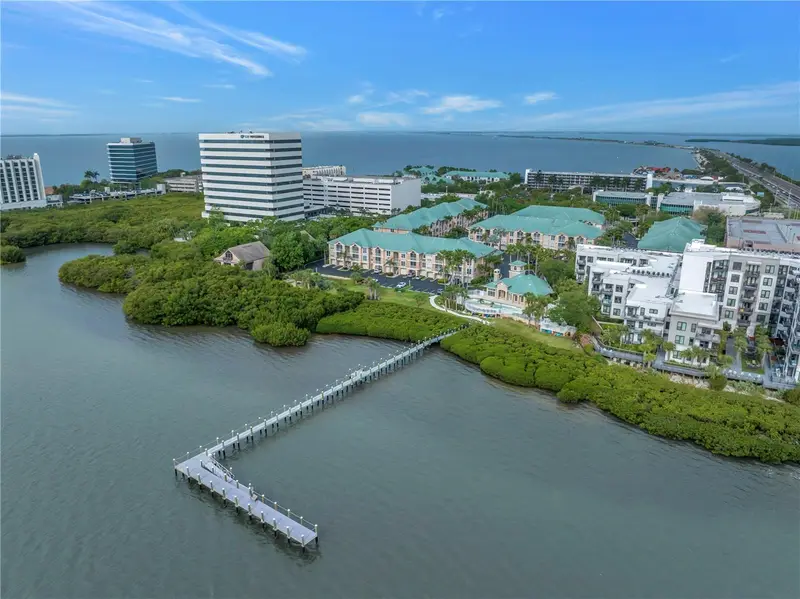 4206 Bay Club Cir #4206, FL