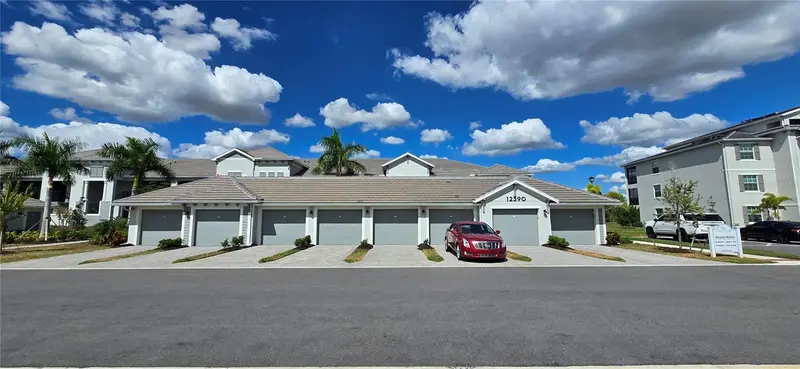 12390 Wellen Golf St #206, FL