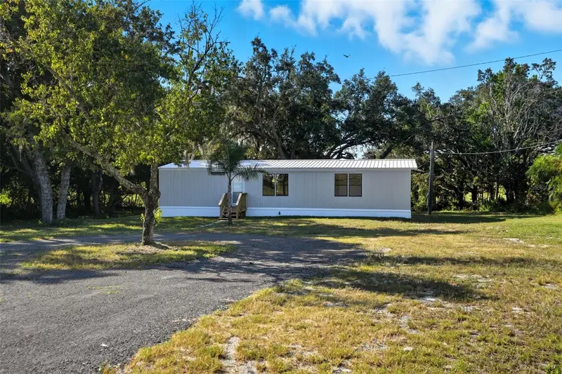 15616 Larry Rd, FL