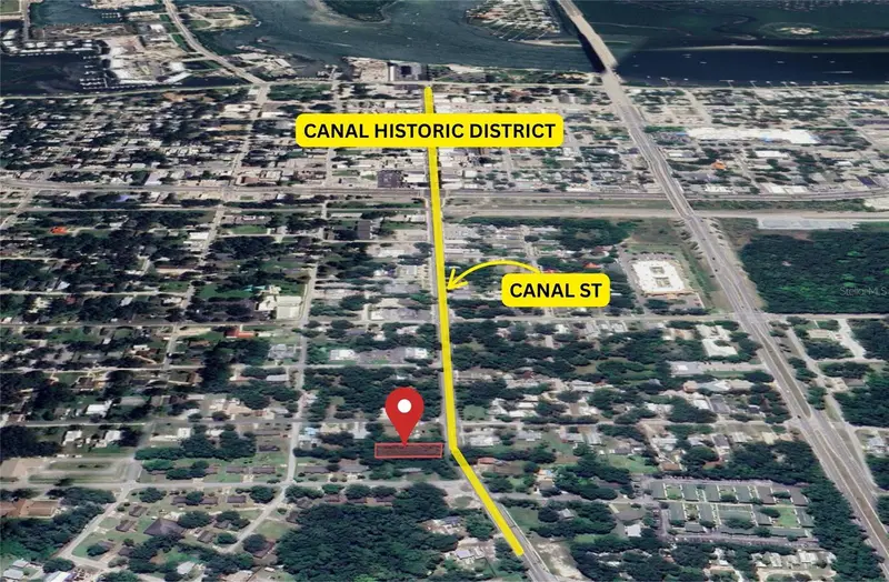 907 Canal St, FL
