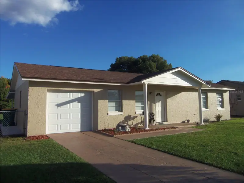 112 Hermosillo Dr, FL