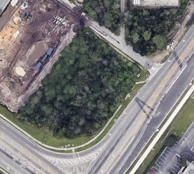 E Osceola Pkwy, FL