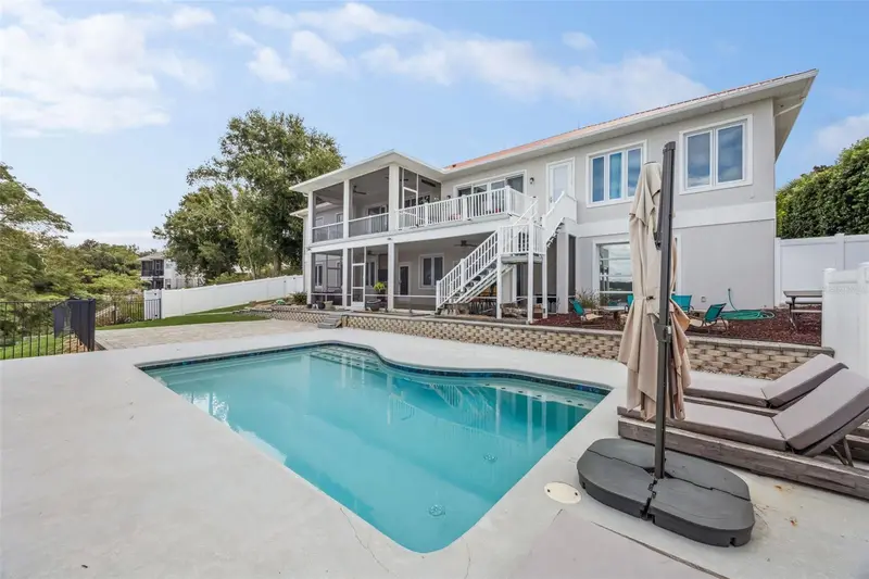 16909 Florence View Dr, FL