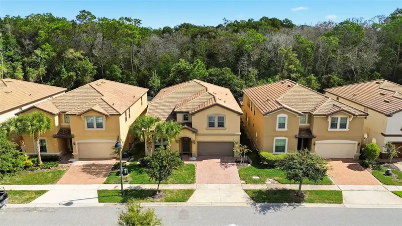 8824 Bengal Ct, FL