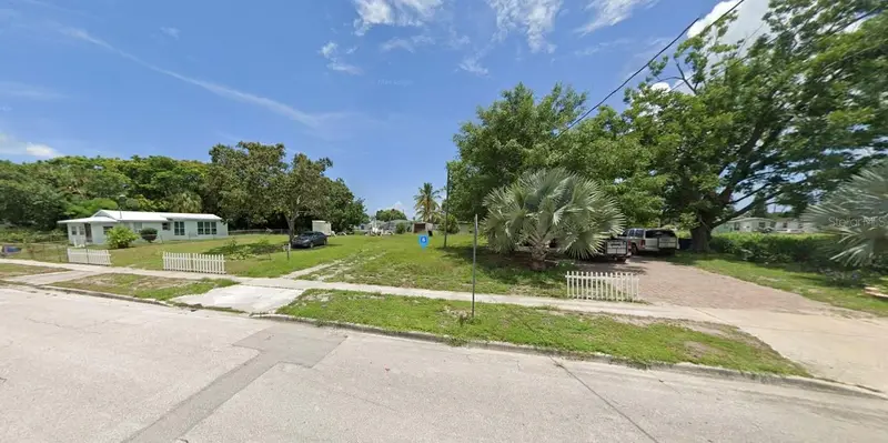 800 N 18th St, FL