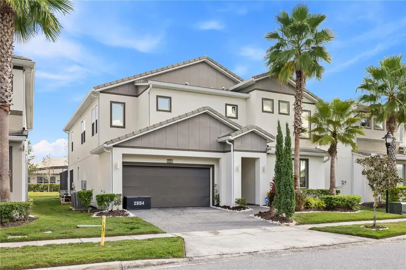 2694 Calistoga Ave, FL