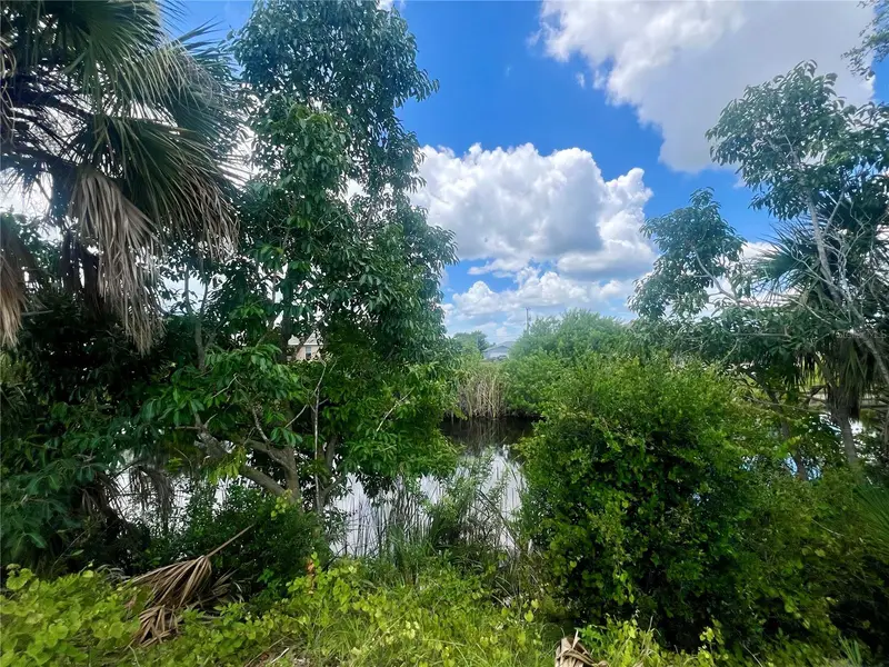 530 Nw 18th Pl, FL