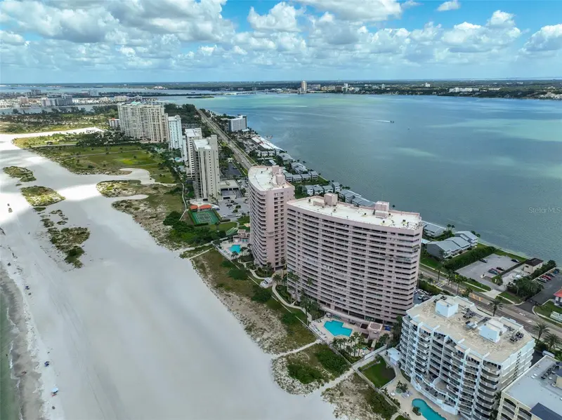 1340 Gulf Blvd #11c, FL