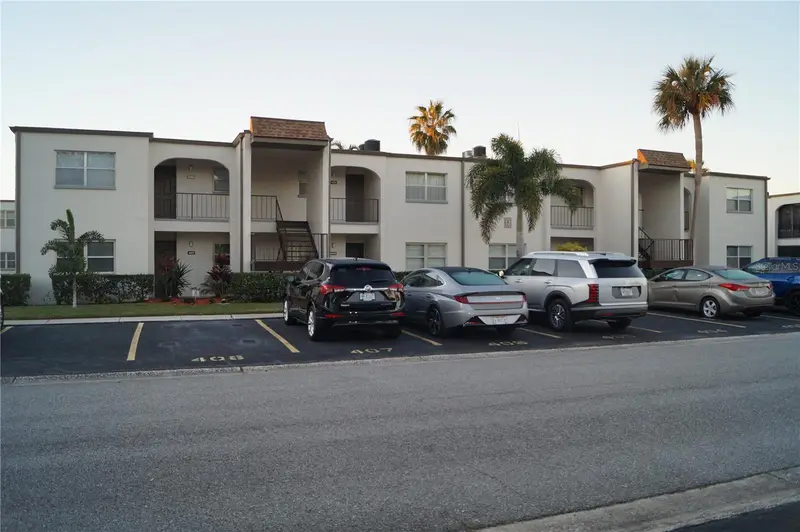 7701 Starkey Rd #408, FL