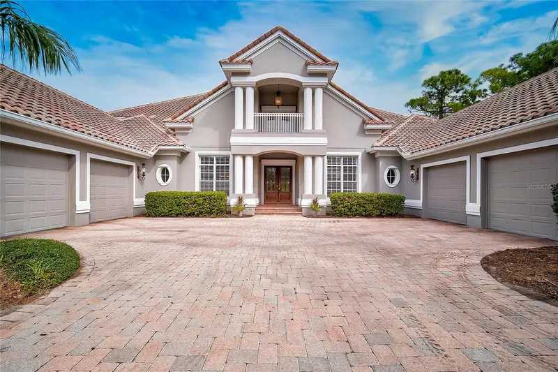 854 Macewen Dr, FL