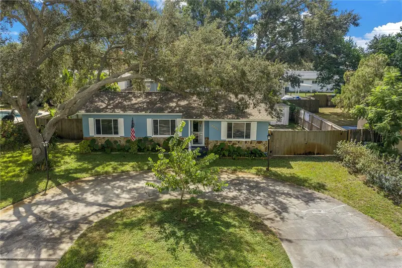 6144 2nd Ave N, FL