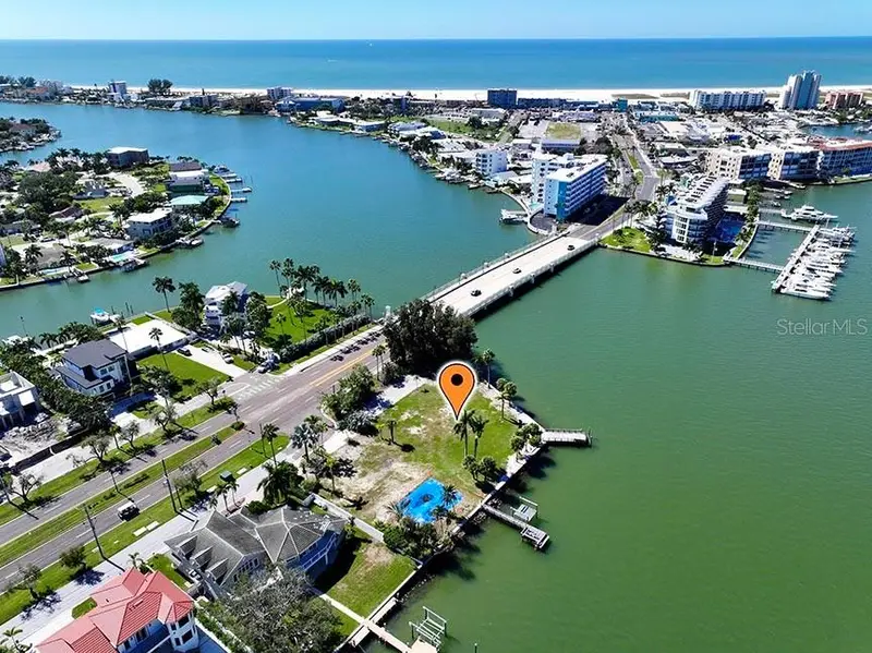 1 Paradise Ln, FL